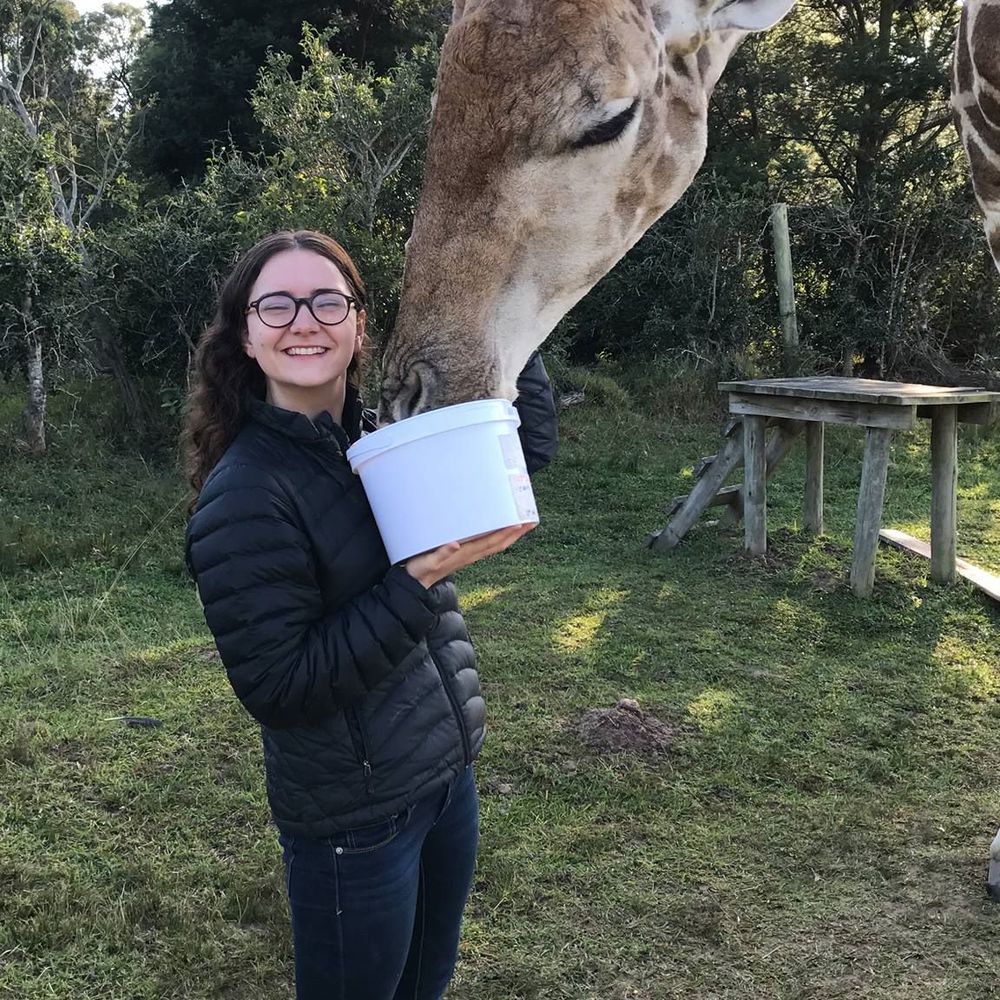Meet your Posher, Amelia